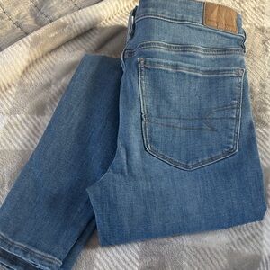 American Eagle Outfitters Light Blue Skinny Jeans